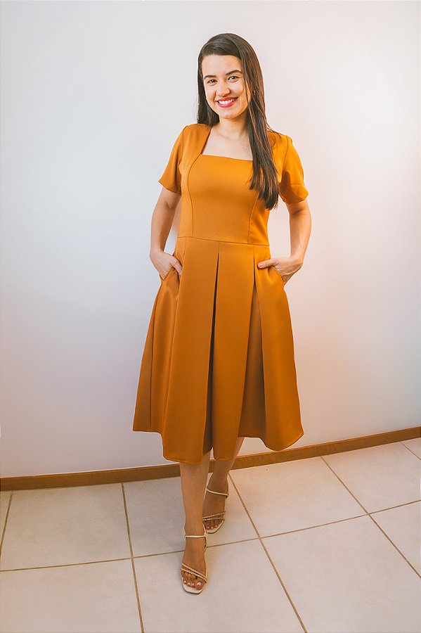 Vestido Midi Caramelo
