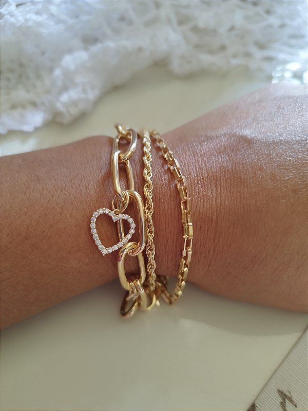 Pulseira tripla dourada