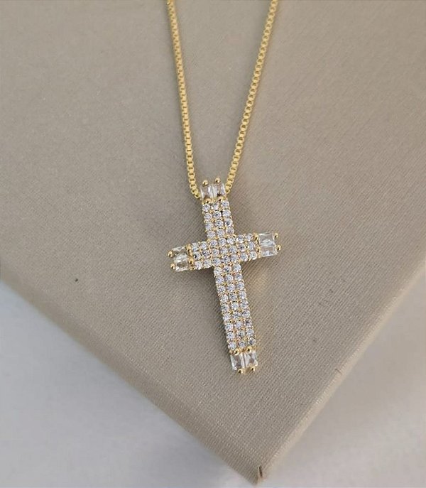 Colar cruz zircônia