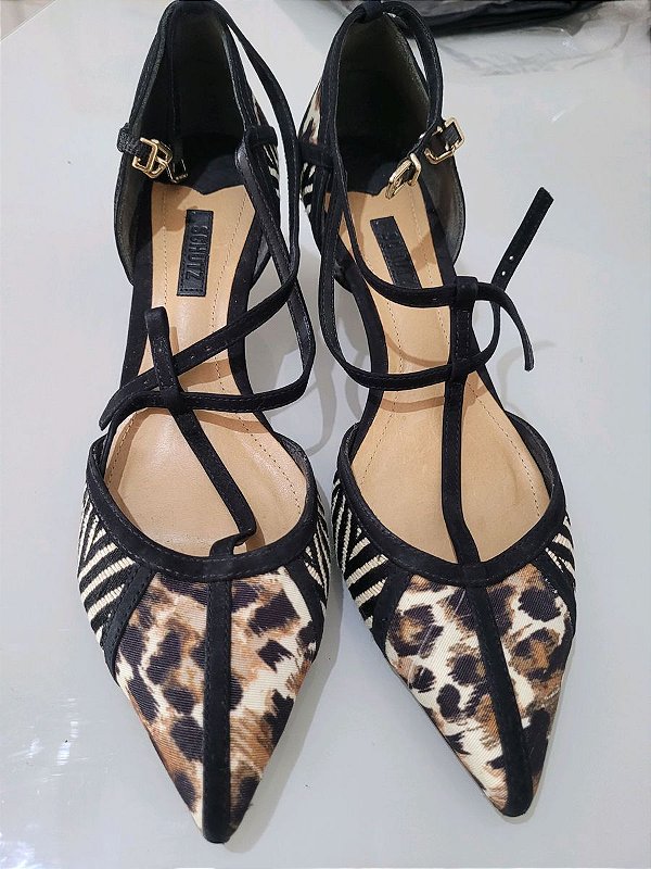 scarpin schutz com estampa animal print