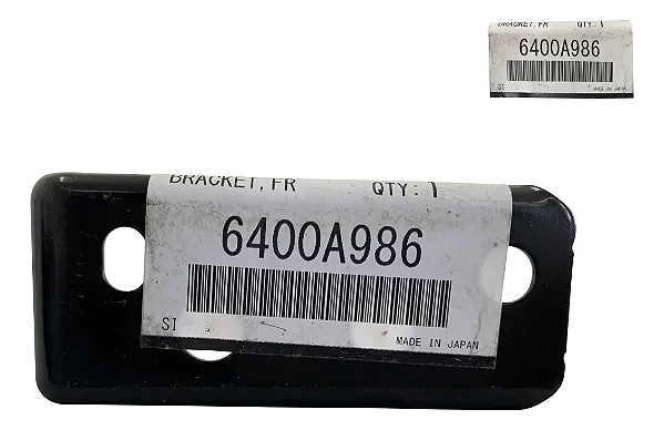 Suporte Parachoque Dianteiro Direito Mitsubishi Pajero 08/19