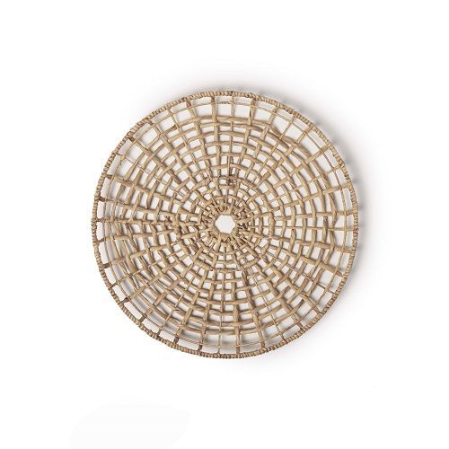 ADORNO DE PAREDE EM FIBRA NATURAL 65x65X7CM