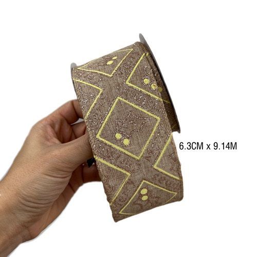 FITA ARAMADA NATURAL C/ DESENHOS MARFIM E ROSE GOL