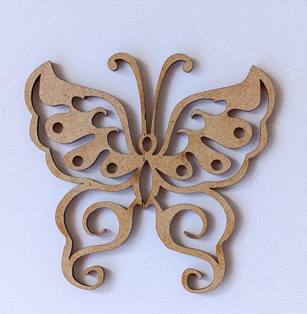 APLIQUE BORBOLETA EM MDF 3MM. CORTE A LASER