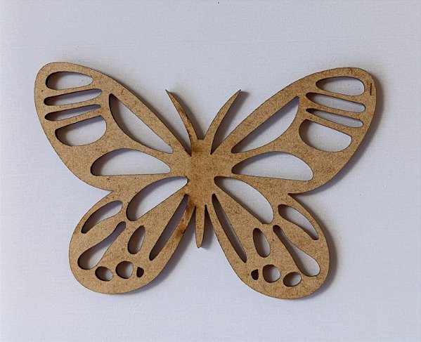 APLIQUE BORBOLETA EM MDF 3MM. CORTE A LASER.