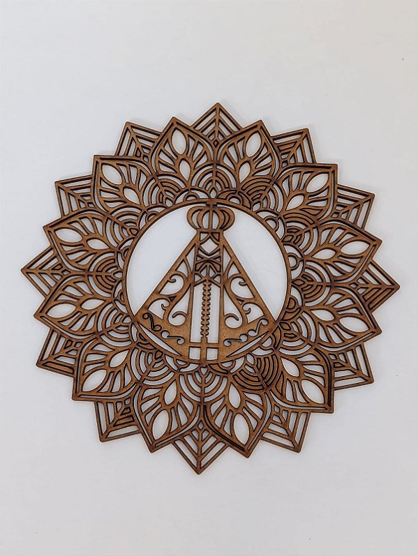 MANDALA "NOSSA SENHORA" EM MDF CRU 3MM. CORTE A LASER.