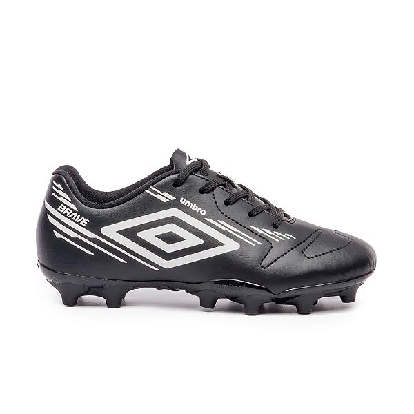 Chuteira Umbro Campo Brave Infantil Preto e Branco