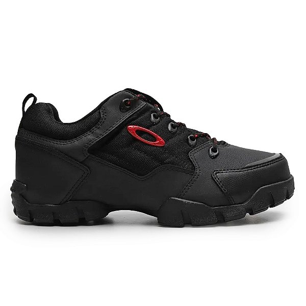 Tênis Oakley Halftrack Low II Preto/Vermelho