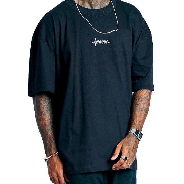 Camiseta Huge Approve Holy Grail Preta