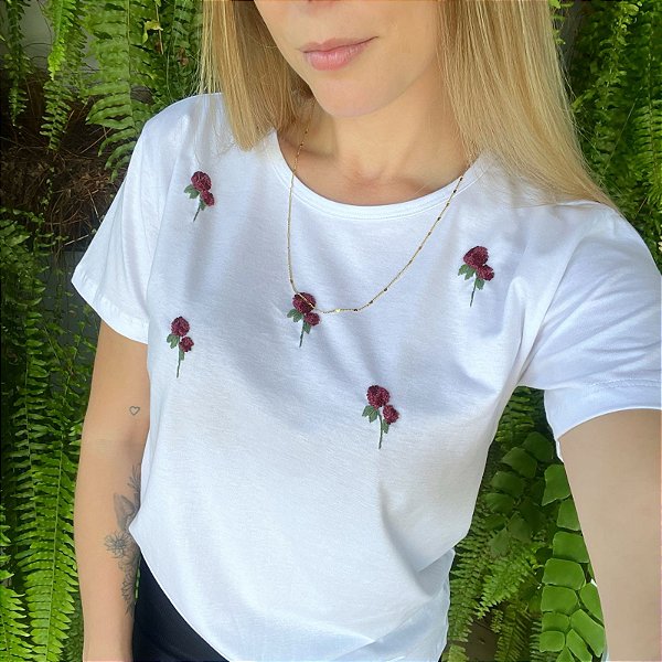 Camiseta Jardim de Hortênsias Marsala