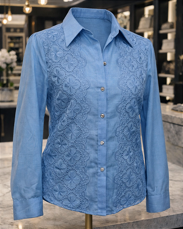 Camisas Femininas em Várias Cores