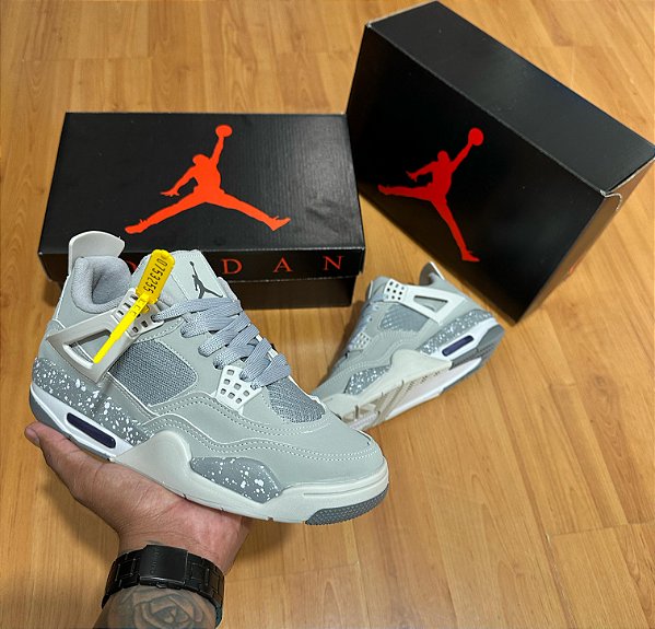 BOTA JORDAN 4 34 AO 43