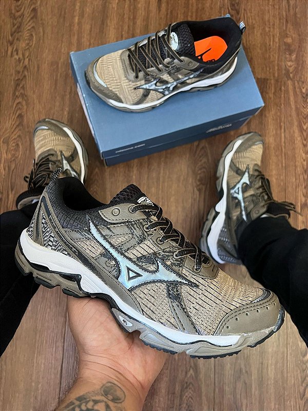 TÊNIS MIZUNO NIRVANA 38 AO 43