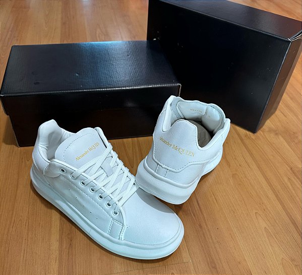 SAPATENIS ALEXANDER MCQUEEN 38 AO 43
