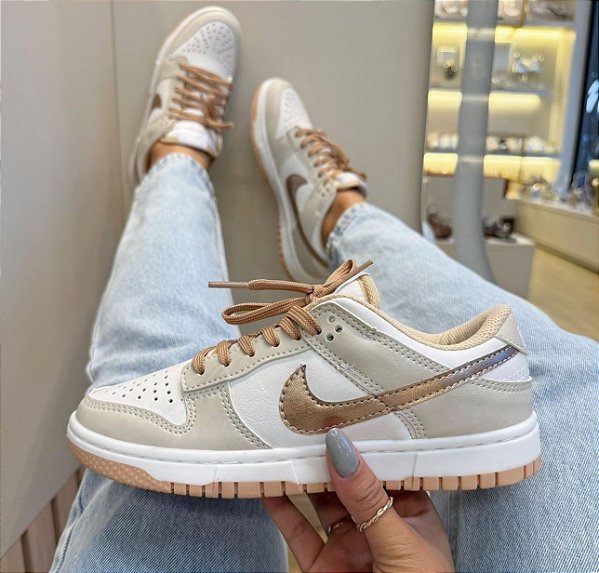 TÊNIS NIKE DUNK LOW PRO BEGE 34 AO 39