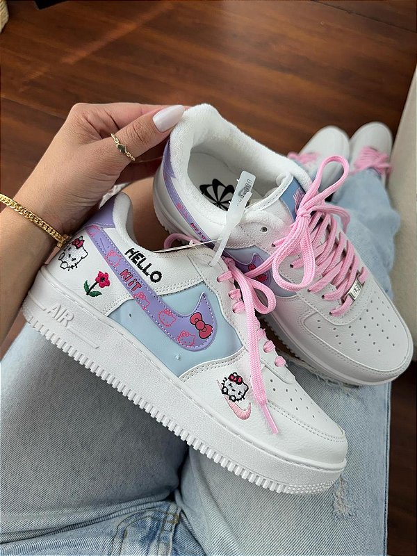 TÊNIS NIKE  AIR FORCE HELLO KITTY 34 AO 39