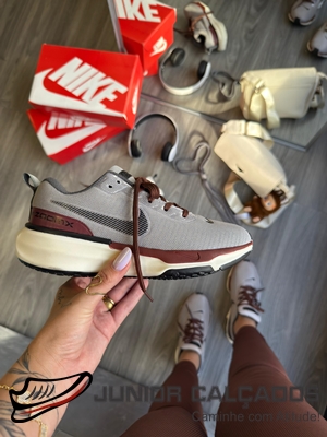 TÊNIS NIKE INVINCIBLE 34 AO 39