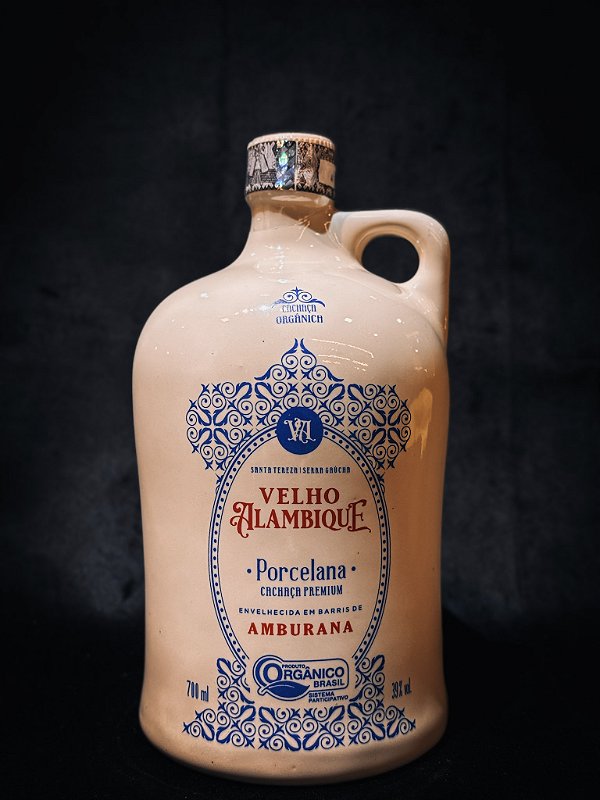 Cachaça Velho Alambique Porcelana Premium – 700 ml