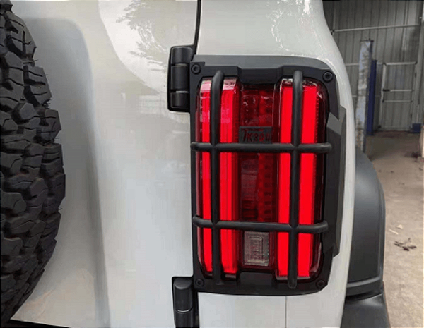 Protetor de Lanterna Traseira GWM Tank 300 2025 em Diante em ABS Reforçado