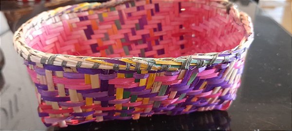 Cestinho Retangular Guarani: Charme e Tradição na Organização