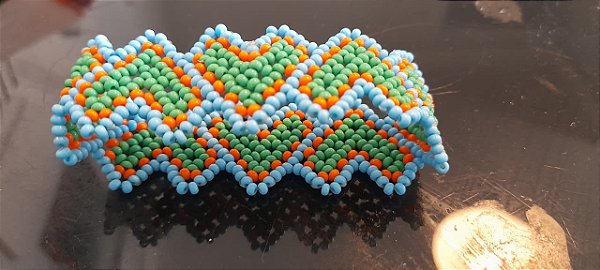 Pulseira de Miçangas Guarani: Cor e Proteção em Arte Milenar