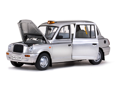 Miniatura Sun Star Táxi Londres TXT 1998 Prata Escala 1/18