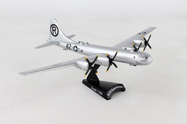 Miniatura Avião Bombardeiro USA AF B-29 Superfortress Enola 1/200 Daron Worldwide Trading
