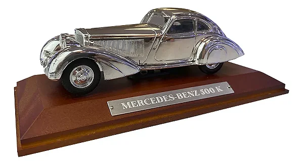 Miniatura Mercedes Benz 500 k Cromado 1/43 Ixo Models