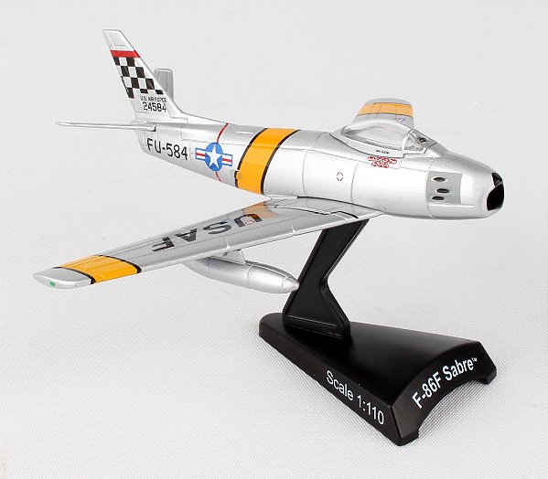 Miniatura Avião Caça a Jato Americano F-86 Sabre Mig Mad Marine 1/110 Daron Worldwide Trading