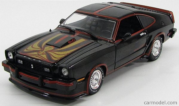 Miniatura Ford Mustang King Cobra 1978 Black & Gold 1/43 Greenlight