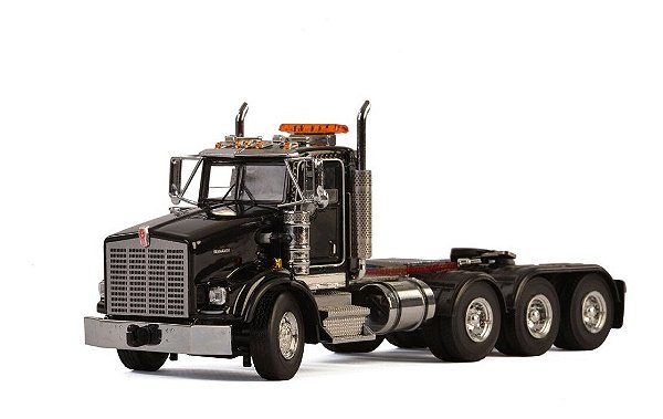 Miniatura Caminhão Kenworth T800 8x4 Black USA Basic Line 1/50 WSI 33-2017