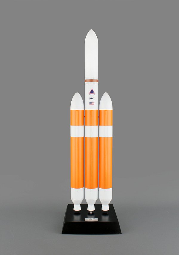 MINIATURA  ESPACIAL DARON ROCKET HEAVY KYND4T ESCALA 1/100