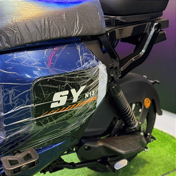 SCOOTER ELETRICA SY-N13 1000W 50KM DE AUTONOMIA 180KG BAT. 60V 25AH AZUL TEMBIKE