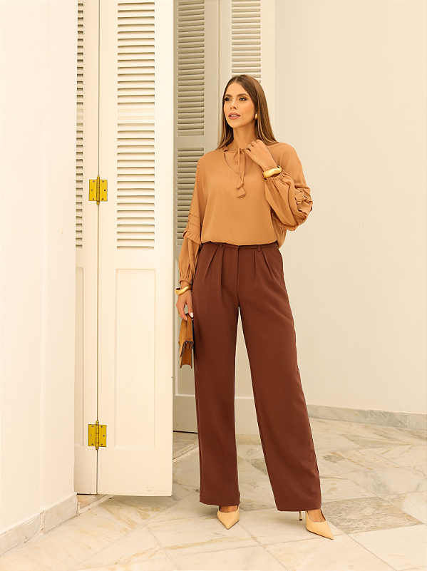 Calça Alfaiataria Com Bolso Faca