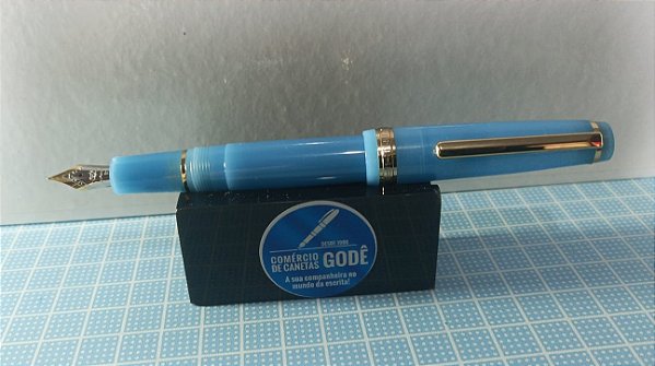 Caneta Tinteiro Jinhao 82 - Azul Celeste