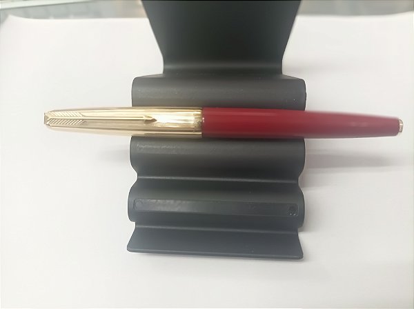 Caneta Tinteiro Parker 61 Custom Vermelha - Clássico dos Anos 60