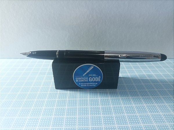 Caneta Tinteiro SHEAFFER S PEN - Elegância e Precisão na Escrita