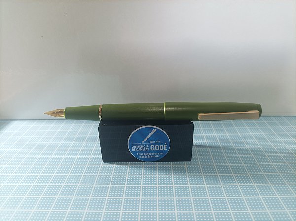 Caneta Tinteiro Jinhao 80 - Verde Folha Fosco