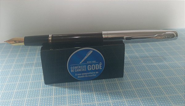 Caneta Tinteiro Ralen - Cor Marrom Escuro - Argentina- Ano 1954- Sem uso