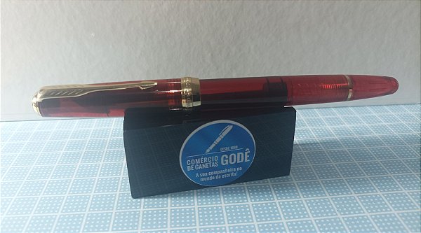 Caneta Tinteiro Wing Sung 618 Vermelha Translúcida