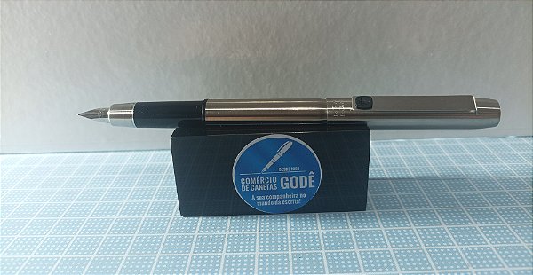 Caneta Tinteiro Moonman Majonhn B25 -Preta