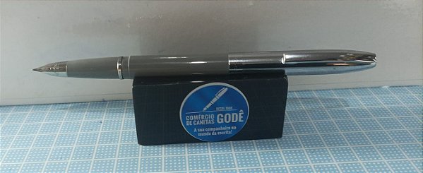 CANETA TINTEIRO SHEAFFER’S IMPERIAL II SILVER- COR CINZA