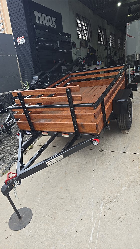 Carreta 2,00 x 1,30 A203 GR - 750KG com Guarda Removível e Pneus Aro 13