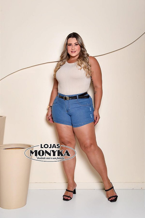 Short jeans com cinto