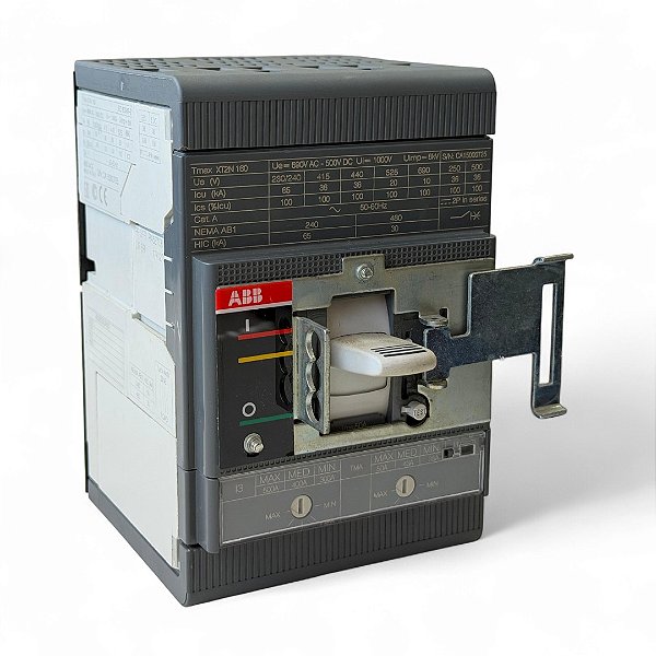 Disjuntor Tripolar Abb - Tmax Xt2n Tma 50a Ajustável