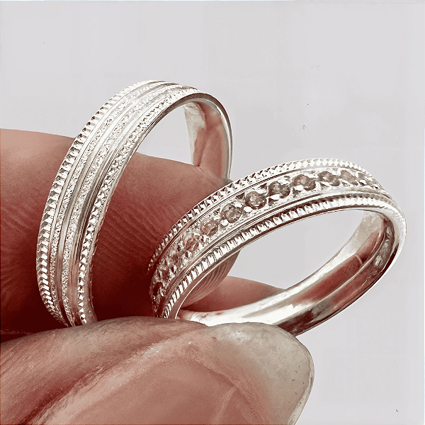 Aliança de Prata 950 Cravejada com Zircônias – Brilho Eterno Kyara Com Anel Solitário de Brinde Aliança só Love