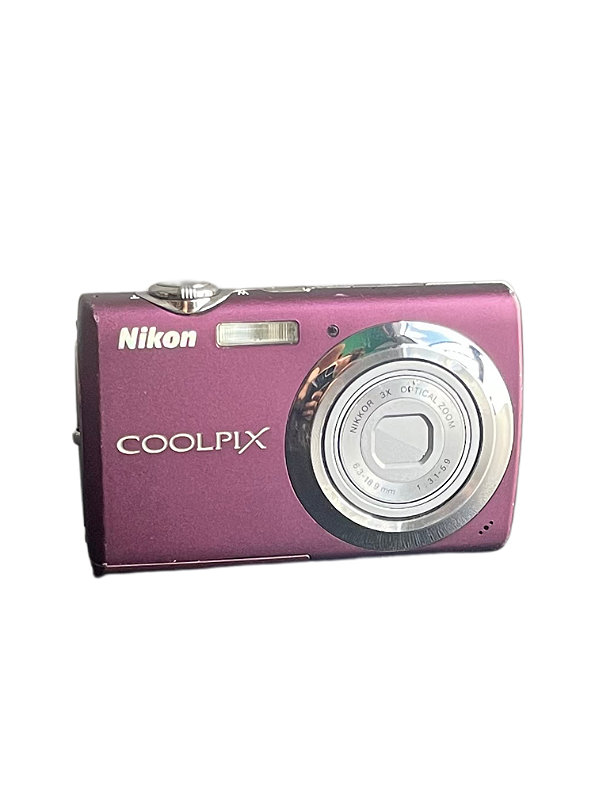 Nikon Coolpix S220