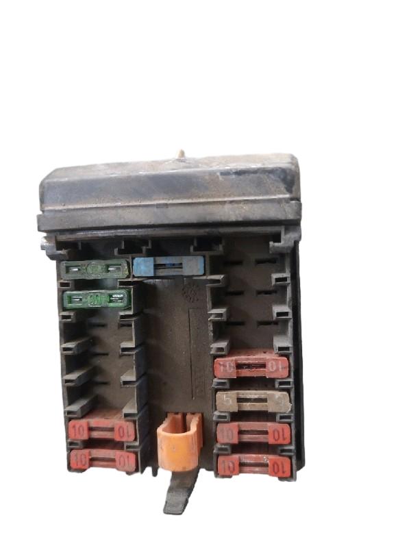 CAIXA FUSÍVEIS | 106 SOLEIL 1998