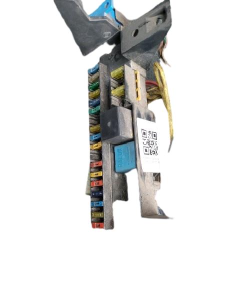 CAIXA DE FUSÍVEIS | CLIO RT 1997