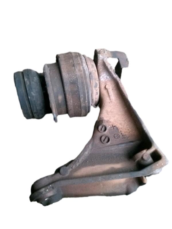 SUPORTE FRONTAL DIREITO | POLO CLASSIC 1.8 1997